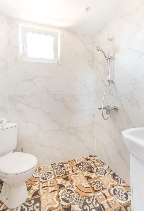 Stylish Gem Next To Vassil Levski Monument Apartemen